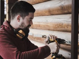 Khoan cố định phôi vật liệu kỹ thuật